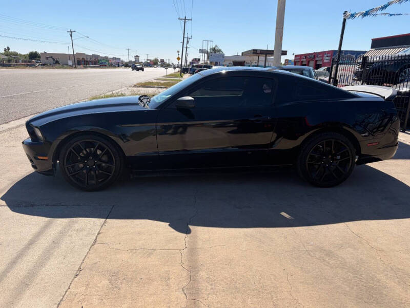 2014 Ford Mustang V6