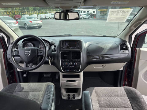2020 Dodge Grand Caravan SE