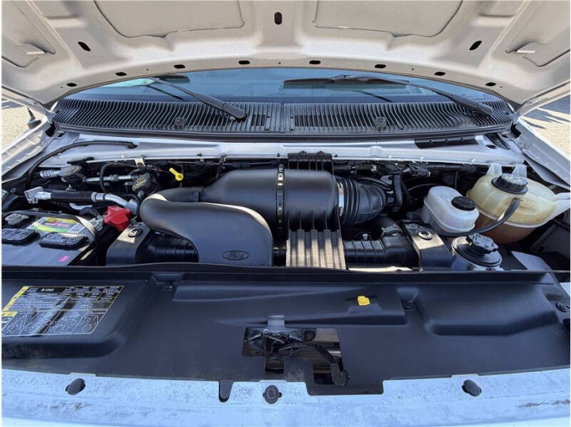 2013 Ford E-Series E-350 SD XLT