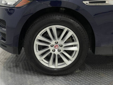 2017 Jaguar F-PACE 35t Prestige