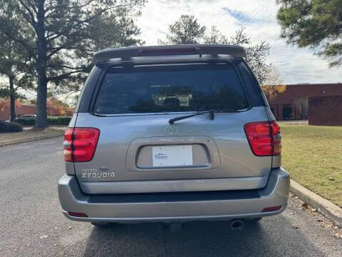 2004 Toyota Sequoia Limited