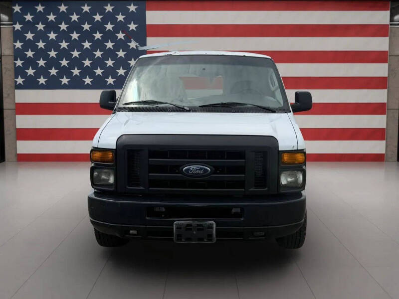 2008 Ford E-Series E-250