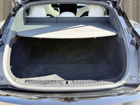 2023 Tesla Model S Plaid