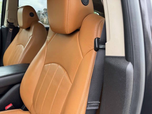 2013 Chevrolet Traverse LTZ