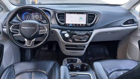 2021 Chrysler Pacifica Touring L