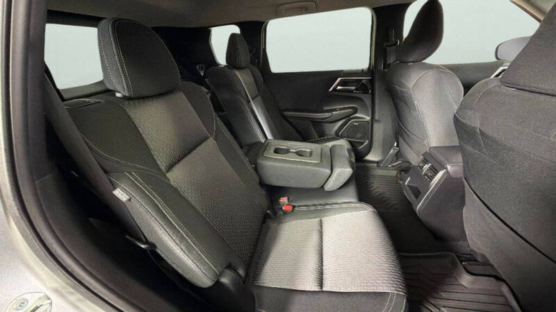 2025 Mitsubishi Outlander ES