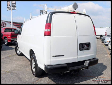 2023 Chevrolet Express 2500
