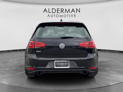 2016 Volkswagen Golf GTI SE