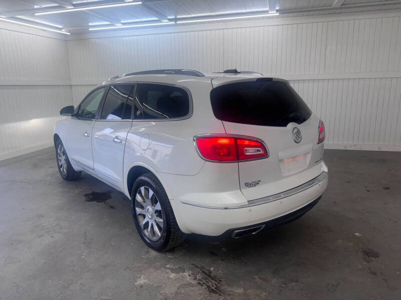 2017 Buick Enclave Leather