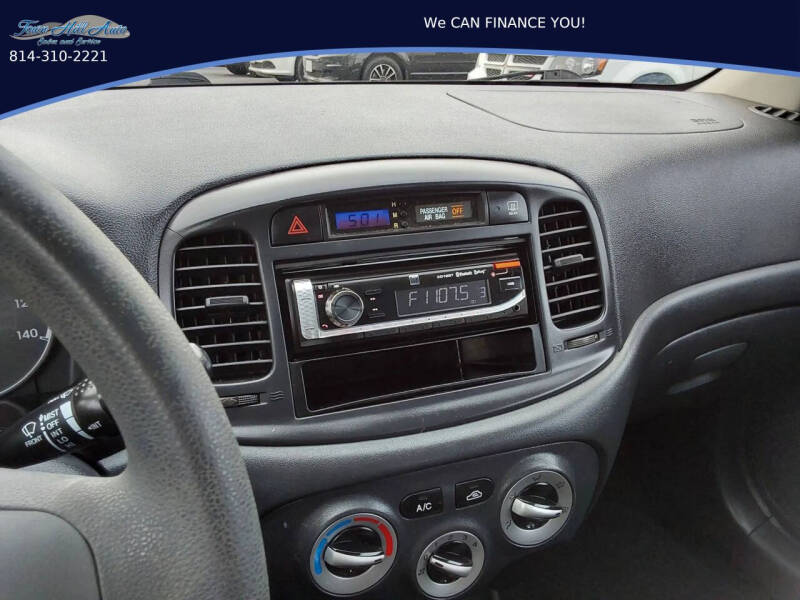 2010 Hyundai Accent GS