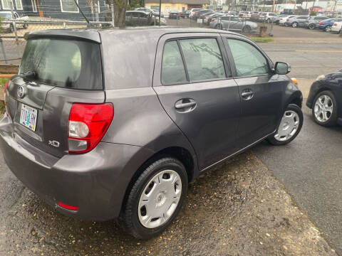 2009 Scion xD