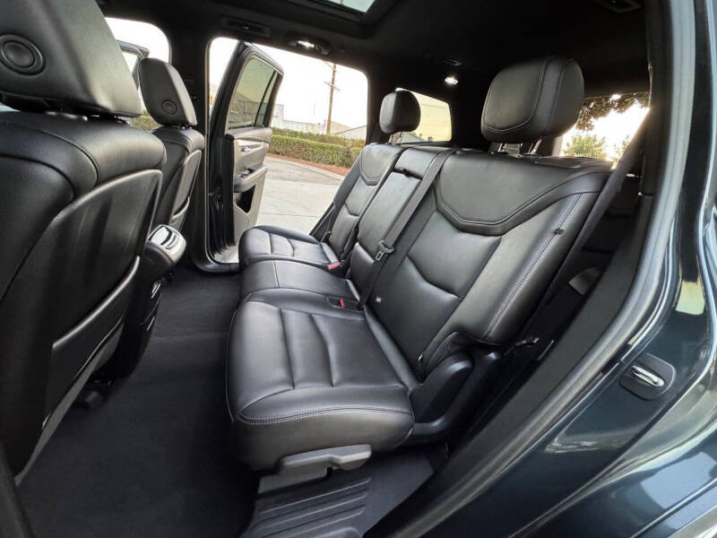 2021 Cadillac XT6 Luxury