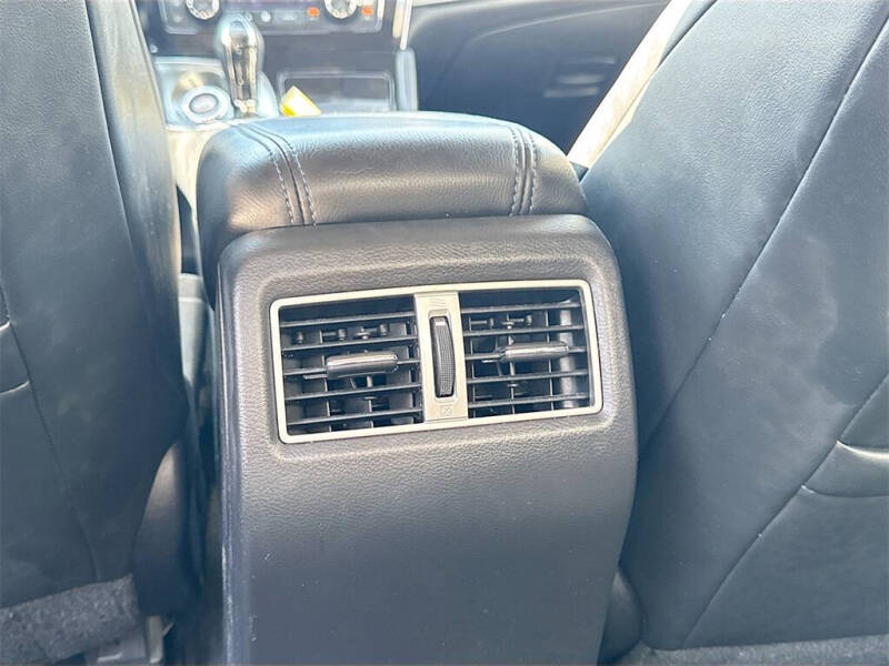 2016 Nissan Maxima 3.5 SR