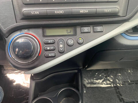 2012 Toyota Prius c Two