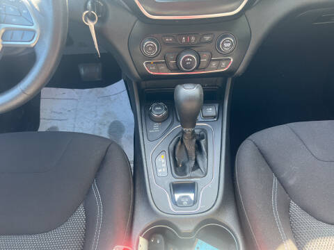 2019 Jeep Cherokee Latitude