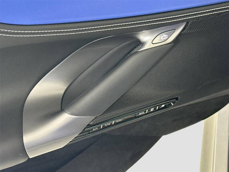 2025 Ferrari SF90 Spider