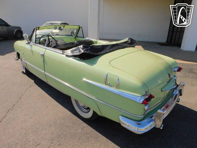 1951 Ford Custom