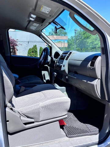 2011 Nissan Frontier S