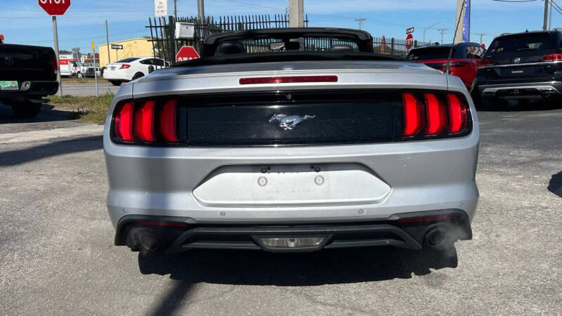 2018 Ford Mustang