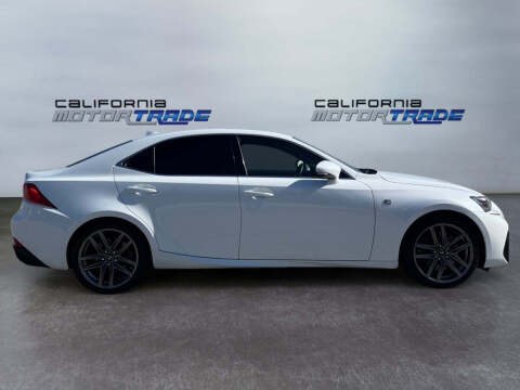 2018 Lexus IS 300