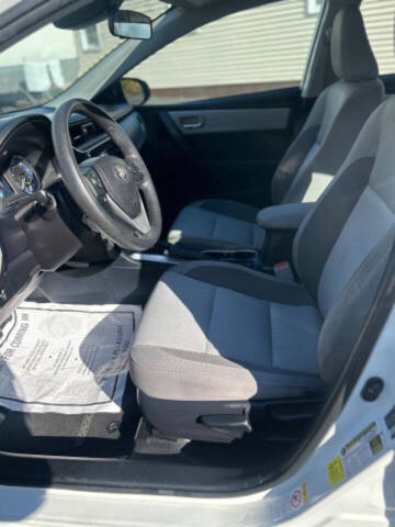 2017 Toyota Corolla LE