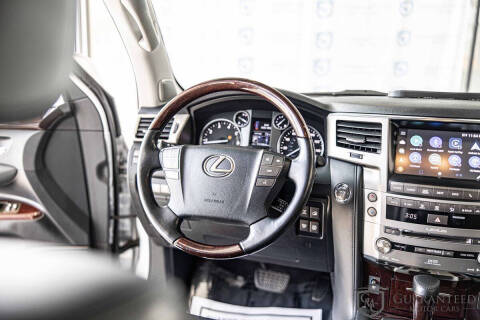 2015 Lexus LX 570