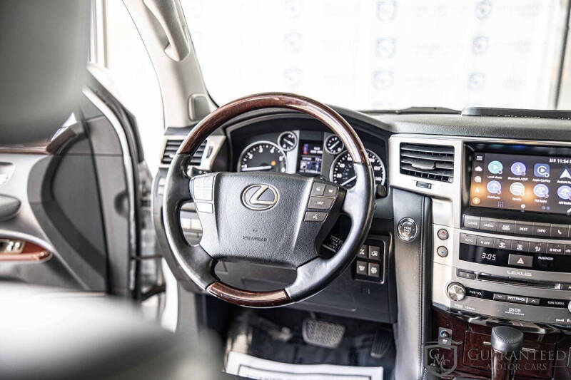 2015 Lexus LX 570