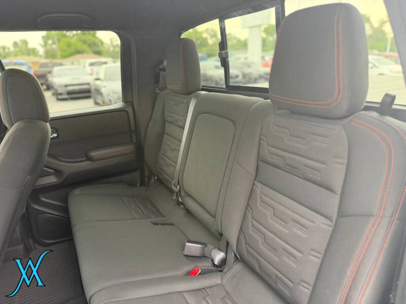 2023 Nissan Frontier