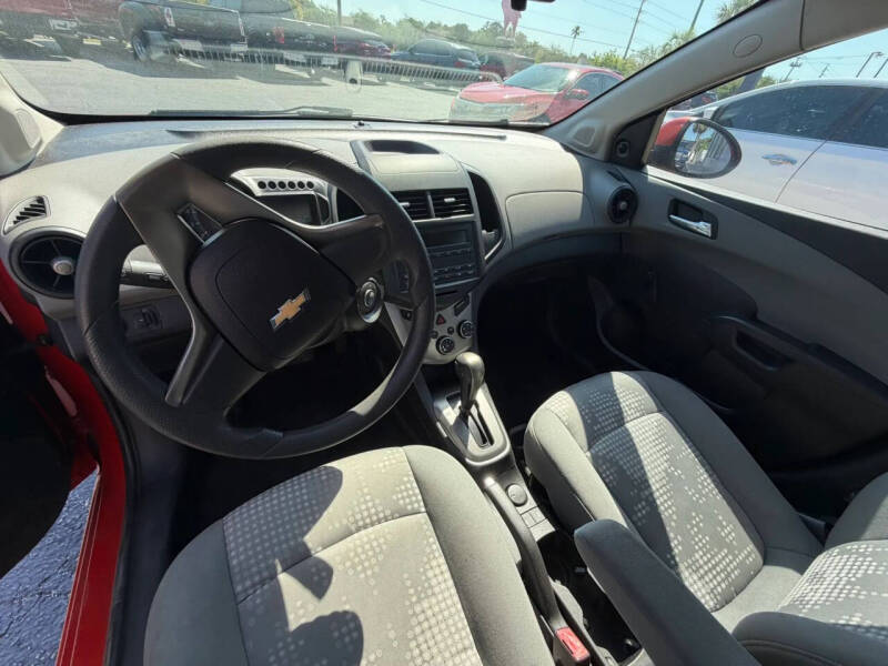 2012 Chevrolet Sonic LS