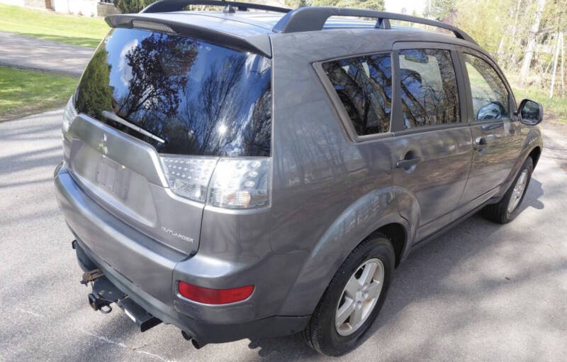 2007 Mitsubishi Outlander LS