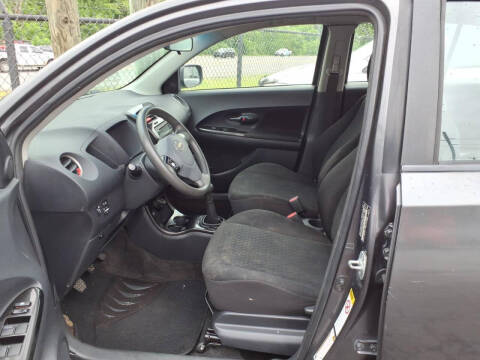 2008 Scion xD