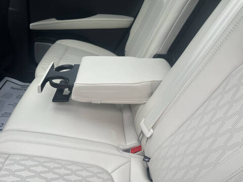 2021 Lincoln Nautilus Black Label