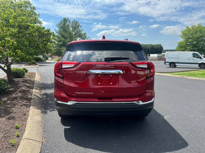 2022 GMC Terrain SLT