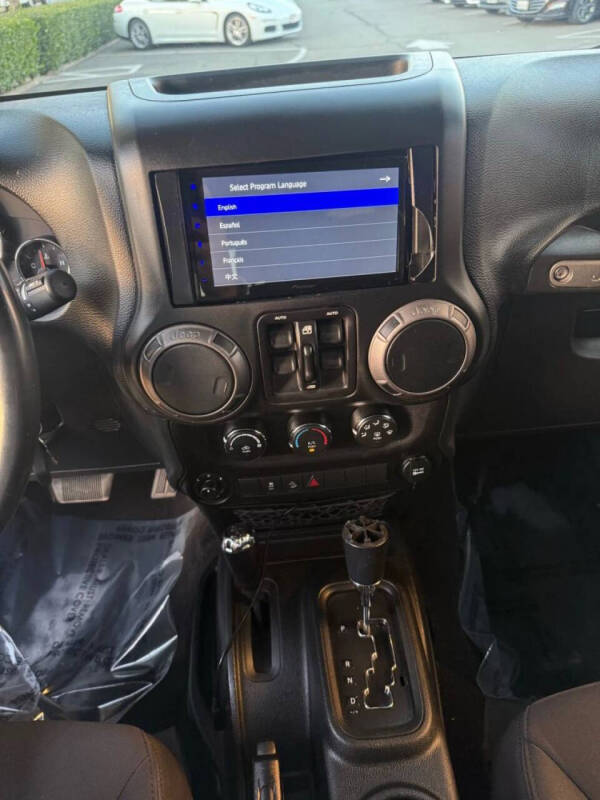 2018 Jeep Wrangler JK Unlimited Sport S