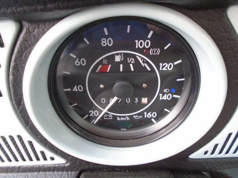 2004 Volkswagen Beetle