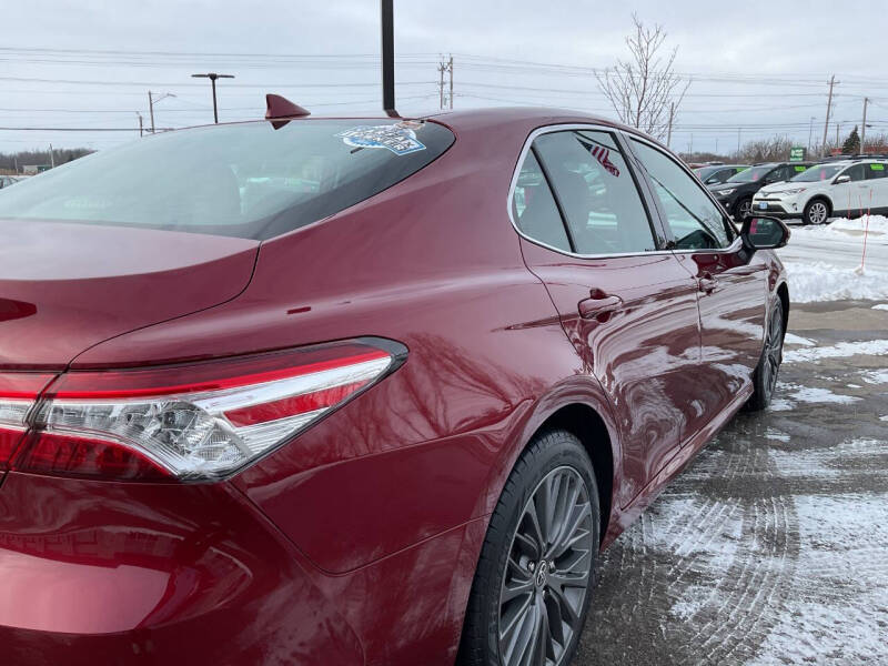 2020 Toyota Camry XLE