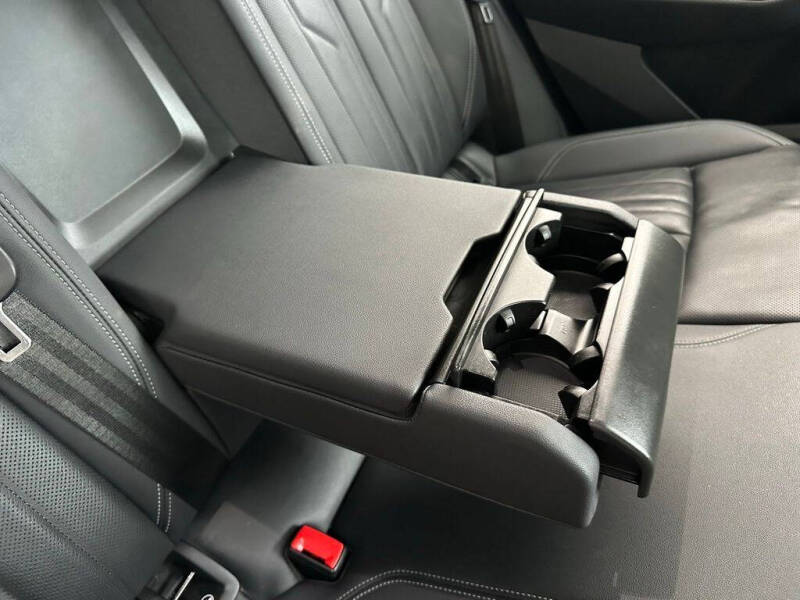 2024 Audi Q8 e-tron quattro Premium Plus