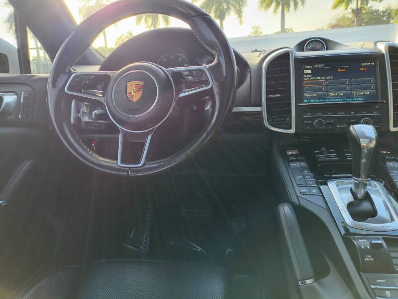 2016 Porsche Cayenne