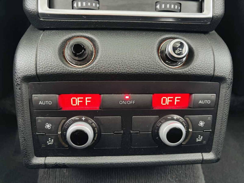 2015 Audi Q7 3.0 quattro TDI Premium Plus