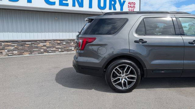 2018 Ford Explorer Sport