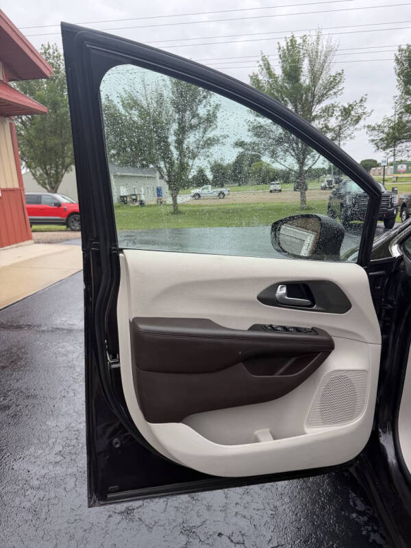 2019 Chrysler Pacifica Touring L Plus