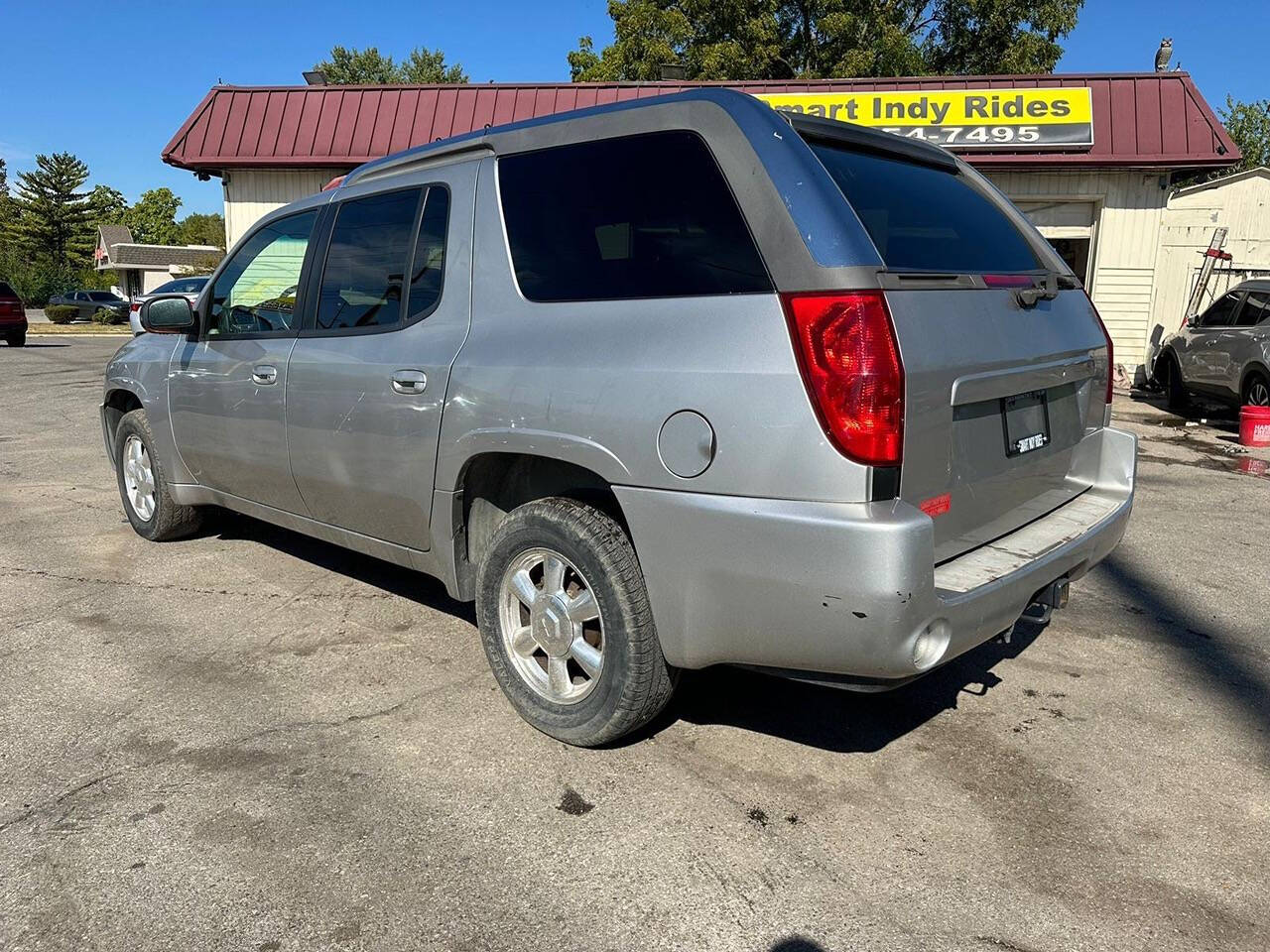 2004 GMC Envoy XUV for sale at Smart Indy Rides LLC in Indianapolis, IN