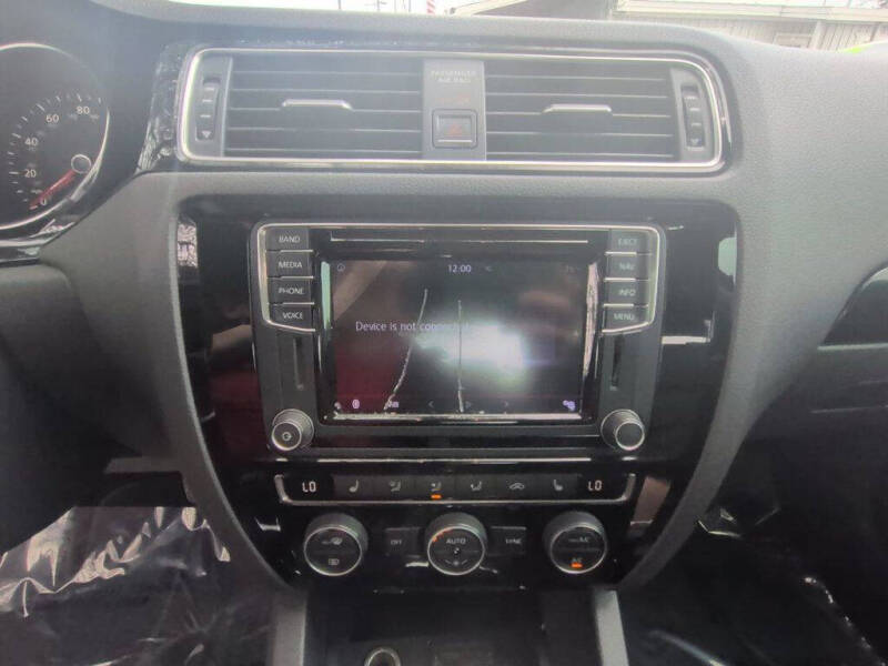 2017 Volkswagen Jetta