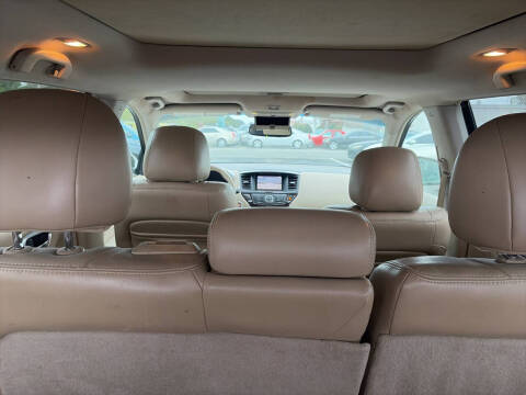 2013 Nissan Pathfinder SL