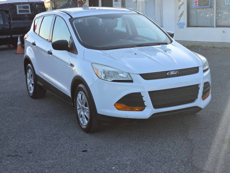 2015 Ford Escape S