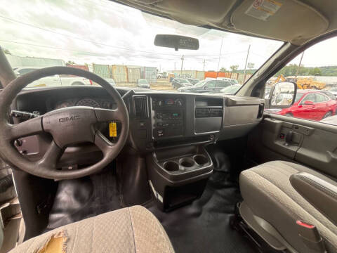 2006 GMC Savana 2500