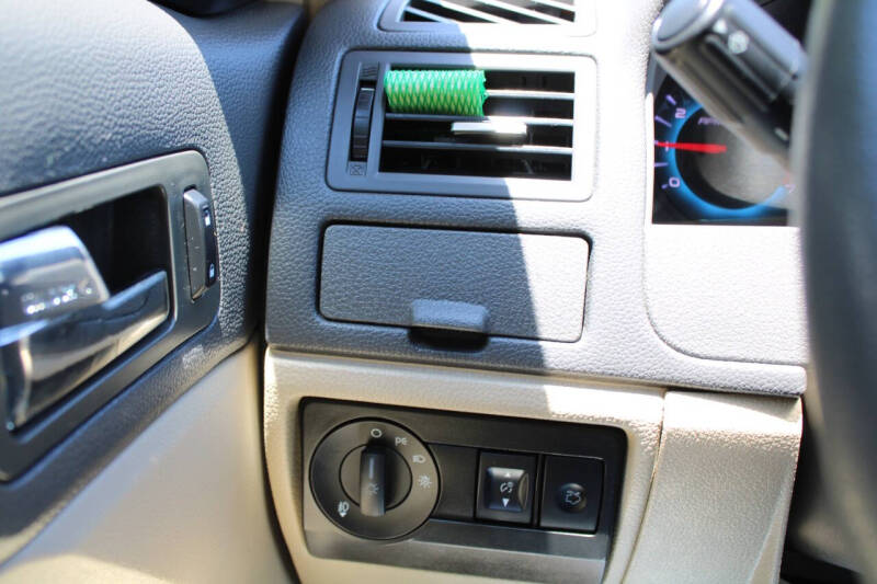 2011 Ford Fusion SE