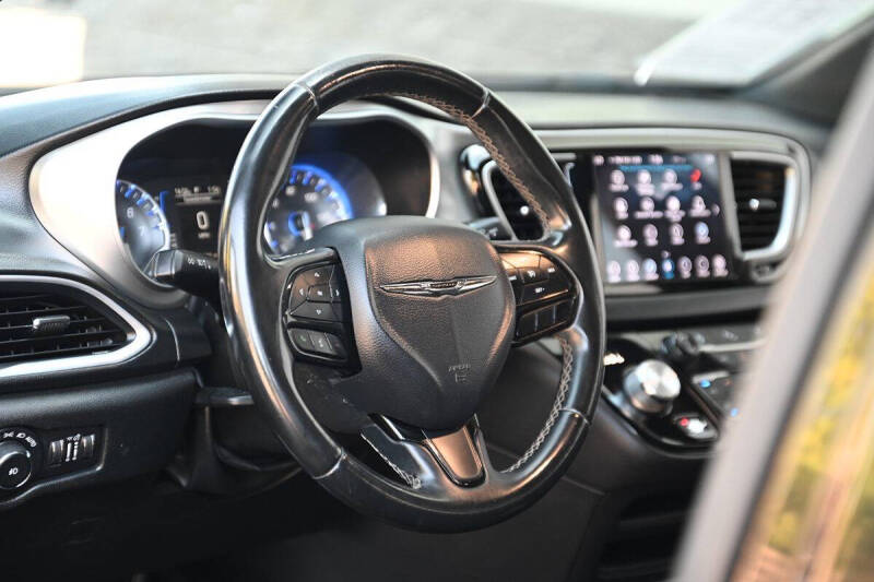 2018 Chrysler Pacifica Touring Plus