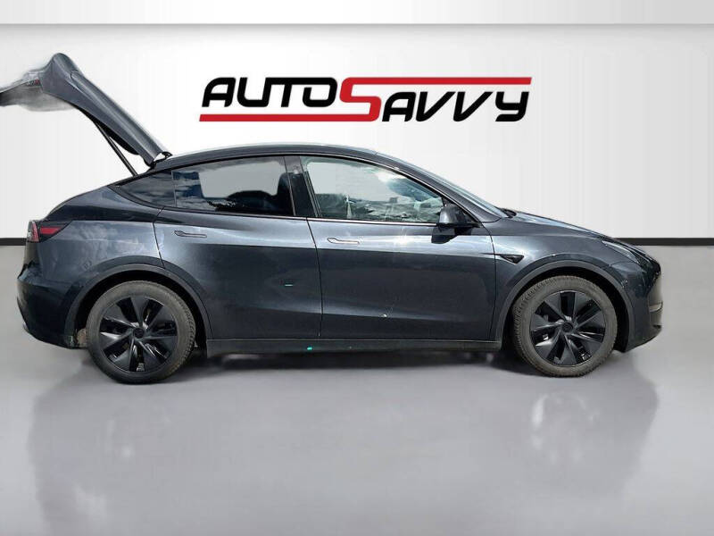 2025 Tesla Model Y Long Range