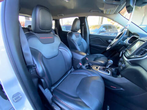 2017 Jeep Cherokee Trailhawk